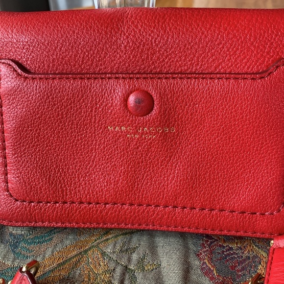Marc Jacob’s Leather Crossbody - Picture 2 of 10